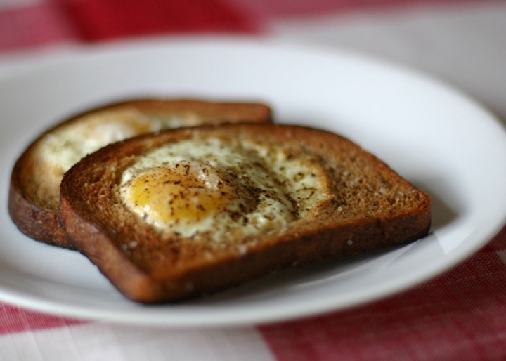 Cracking the Code: The Ultimate Egg in a Nest Recipe for Breakfast Eggs