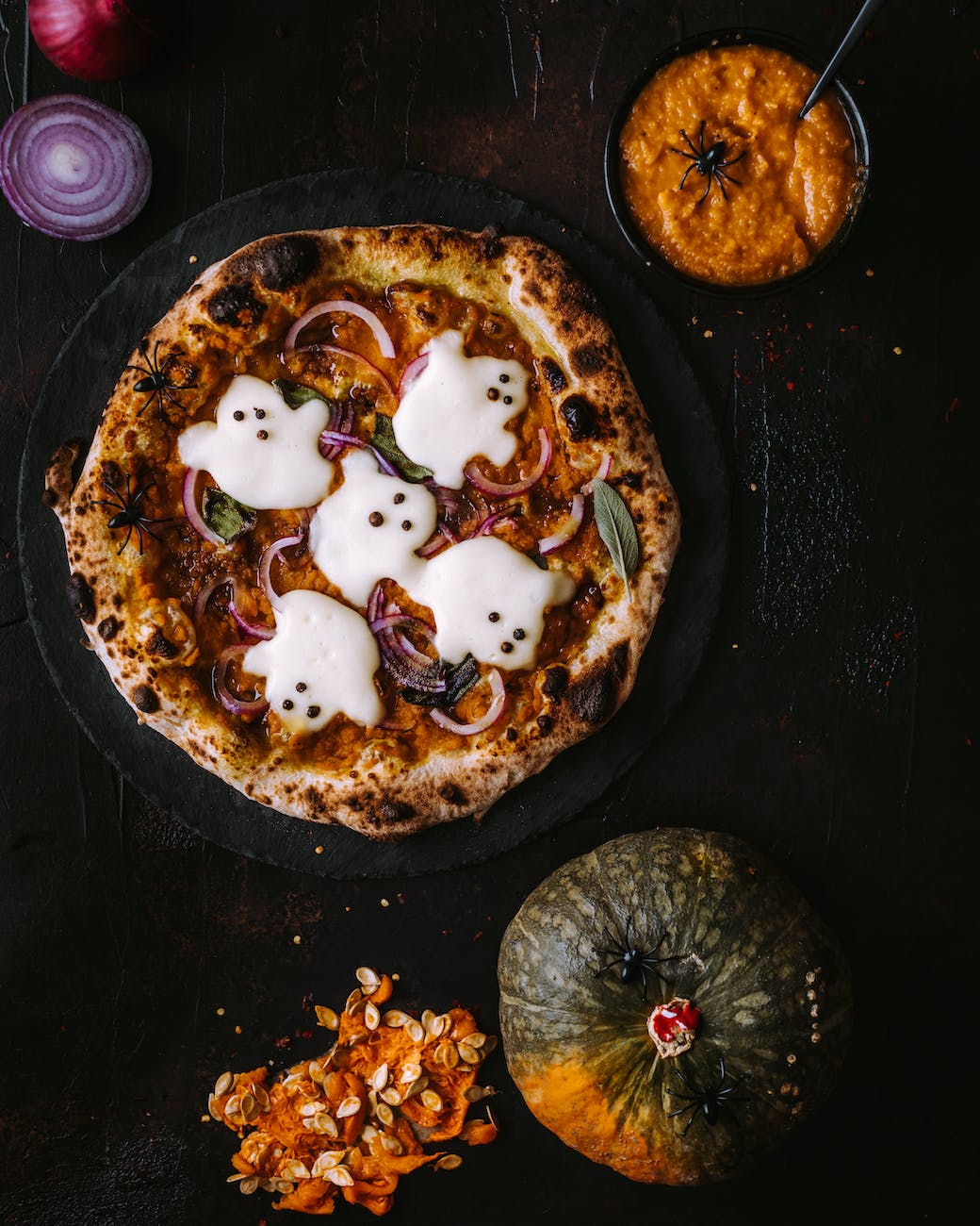 pizza decorated for halloween