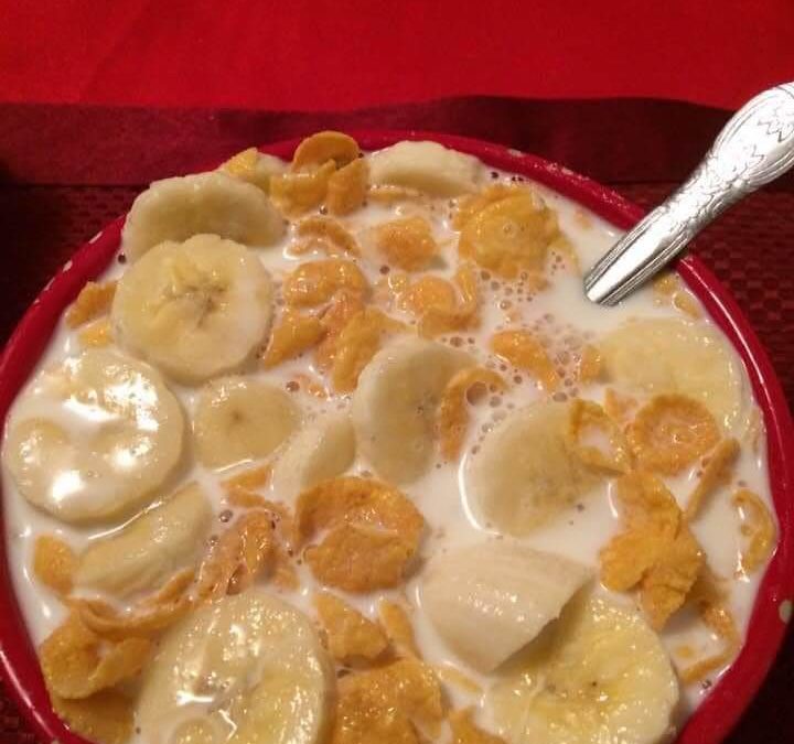 Corn Flakes with Bananas 🍌🥣