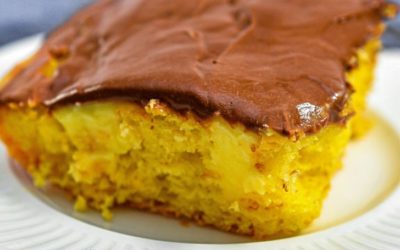 Boston Cream Poke Cake Recipe 🍰✨