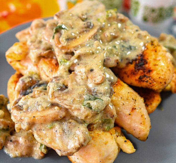 Chicken Breasts with Mushroom Cream Sauce Recipe 😋🍄