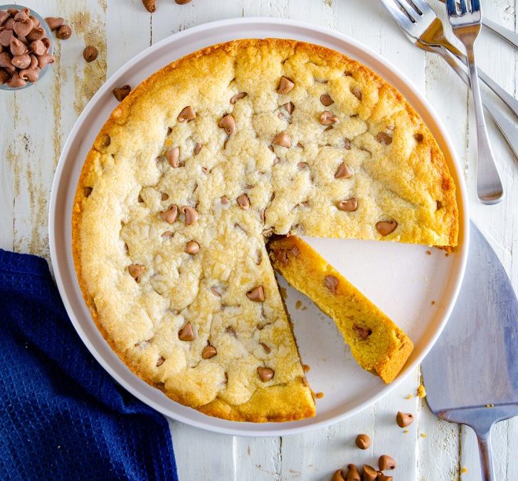 Cookie Pizza (Chocolate Chip) Recipe 🍪🍕