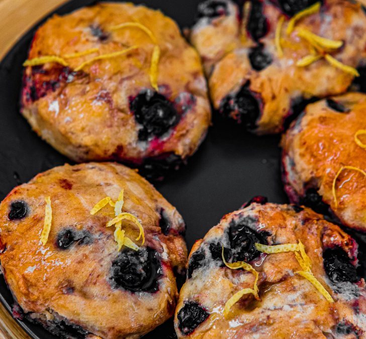 Grandma’s Blueberry Glazed Biscuits Recipe 💙🍪