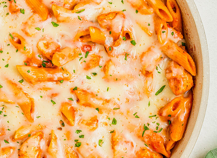 One Pot Chicken Parmesan Pasta Recipe