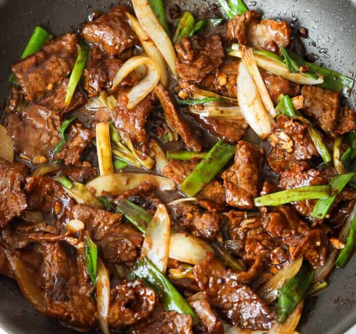 Chinese-Style Beef and Onion Stir-Fry: Quick, Easy, Delicious!