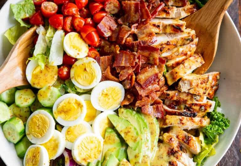 Grilled Chicken Cobb Salad: The Ultimate Power Lunch