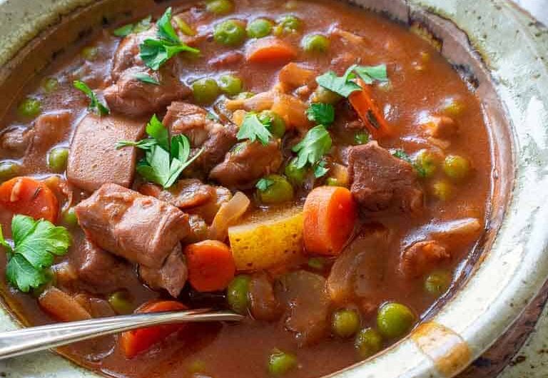 Hearty Chicken and Vegetable Stew: Cozy Comfort in a Bowl